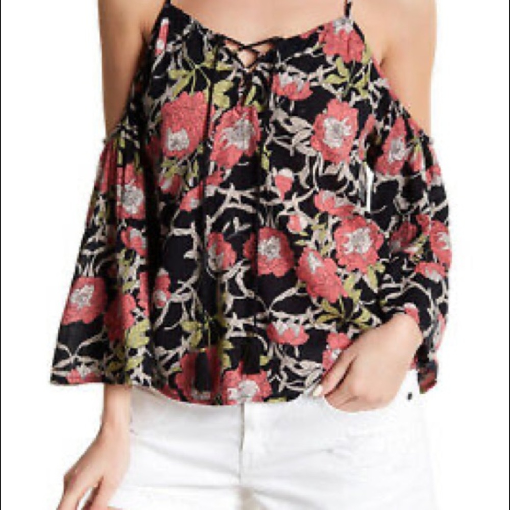 Wild Pearl XXS Floral Cold Shoulder Blouse